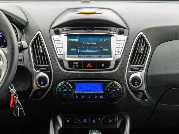 2013 Hyundai ix35 I, белый, 1188000 рублей - вид 19