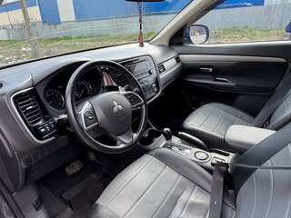 2013 Mitsubishi Outlander III, серый, 1300000 рублей, вид 5