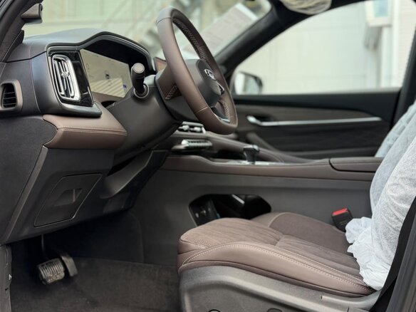 2026 Geely Monjaro I Рестайлинг, чёрный, 4050000 рублей - вид 7
