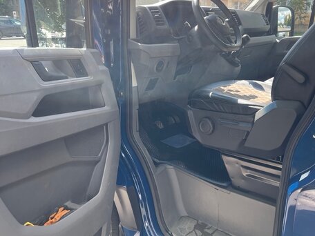 2019 Volkswagen Crafter, синий, 3800000 рублей, вид 3