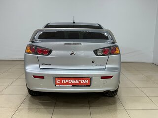 2012 Mitsubishi Lancer X Рестайлинг, серебристый, 700000 рублей, вид 5