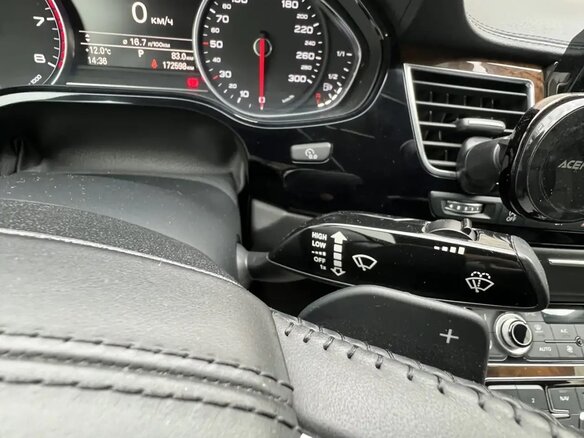 2015 Audi A8 III (D4) Рестайлинг, чёрный, 2336000 рублей - вид 5