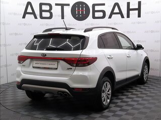 2019 Kia Rio X-Line IV, белый, 1439000 рублей, вид 3