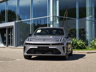2026 Lynk & Co 03 I Рестайлинг 2, серебристый, 2290000 рублей, вид 2