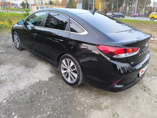 2018 Hyundai Sonata VII (LF) Рестайлинг, чёрный, 1600000 рублей, вид 3