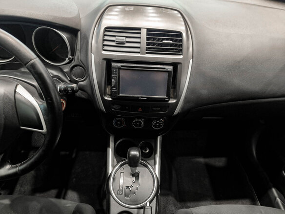 2013 Mitsubishi ASX I Рестайлинг, белый, 850000 рублей - вид 14