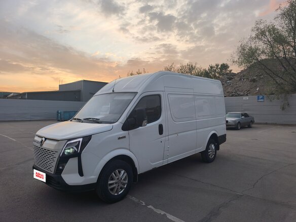 2024 Dongfeng K33, белый, 2000000 рублей - вид 1