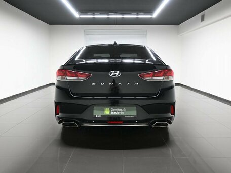 2017 Hyundai Sonata VII (LF) Рестайлинг, чёрный, 1850000 рублей, вид 4