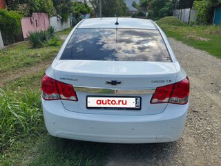 2012 Chevrolet Cruze I, белый, 600000 рублей, вид 5