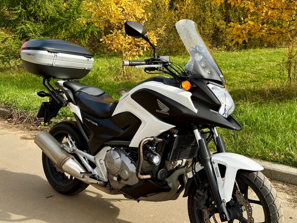 2012 Honda NC 700X, белый, 575000 рублей