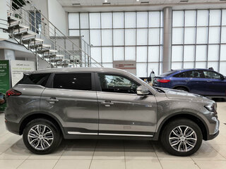 2024 Geely Atlas Pro, серый, 2050000 рублей, вид 4