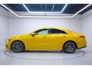 2023 Mercedes-Benz A-Класс 180 IV (W177) Рестайлинг, жёлтый, 1850000 рублей, вид 3