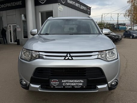 2014 Mitsubishi Outlander III Рестайлинг, серый, 1465000 рублей, вид 2