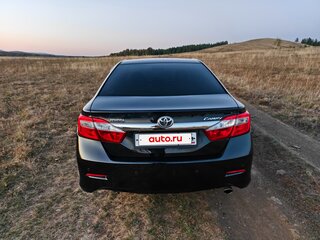 2012 Toyota Camry VII (XV50), чёрный, 1730000 рублей, вид 3