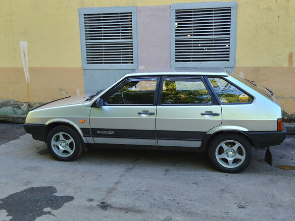 2002 Lada (ВАЗ) 2109, серебристый, 500000 рублей - вид 15