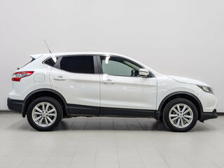 2016 Nissan Qashqai II, белый, 1399000 рублей, вид 4