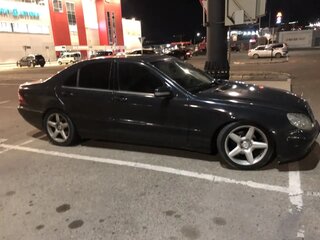 1999 Mercedes-Benz S-Класс 320 IV (W220), серый, 300000 рублей, вид 1