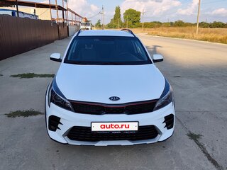 2021 Kia Rio X IV Рестайлинг, белый, 1700000 рублей, вид 1