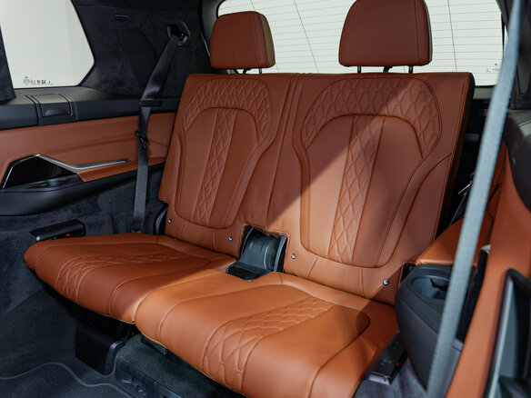 2026 BMW X7 40i I (G07) Рестайлинг, белый, 16350000 рублей - вид 27