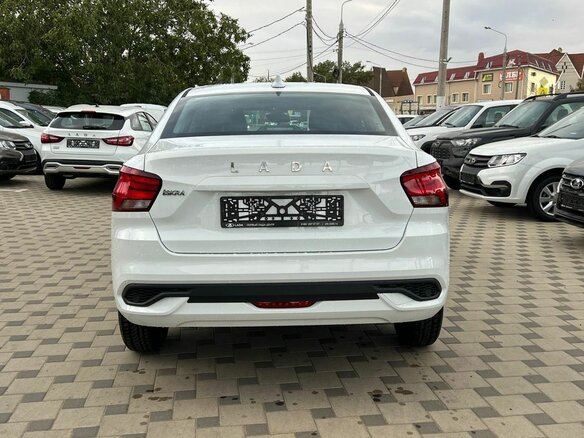 2026 Lada (ВАЗ) Iskra, белый, 1497000 рублей - вид 4
