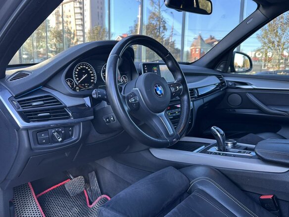 2018 BMW X5 30d III (F15), серый, 4499000 рублей - вид 9