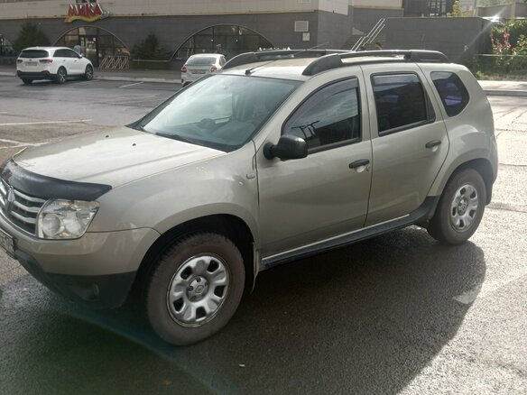 2013 Renault Duster I, бежевый, 790000 рублей
