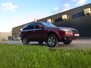 2008 Subaru Forester III, красный, 900000 рублей, вид 4