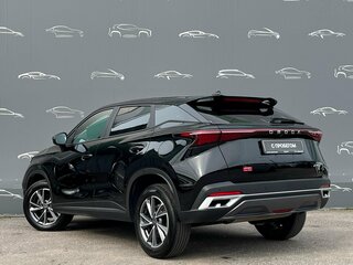 2024 Omoda C5 I Рестайлинг, чёрный, 1674800 рублей, вид 4