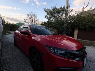 2019 Honda Civic X Рестайлинг, красный, 1790000 рублей, вид 1