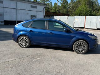 2008 Ford Focus II Рестайлинг, синий, 400000 рублей, вид 2