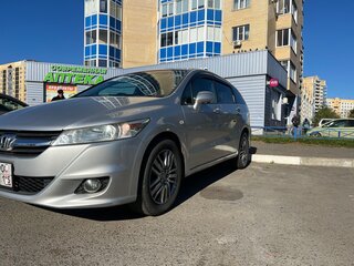 2010 Honda Stream II Рестайлинг, серебристый, 1460000 рублей, вид 1