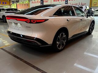 2026 Mazda EZ-6 28.4 kWh, белый, 3958034 рублей, вид 5