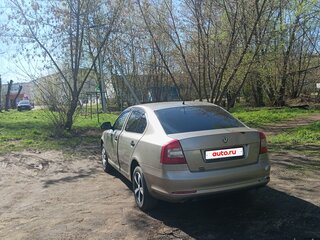 2011 Skoda Octavia II (A5) Рестайлинг, серый, 620000 рублей, вид 5