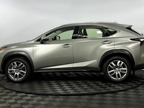 2015 Lexus NX 200t I, серый, 2660000 рублей - вид 8