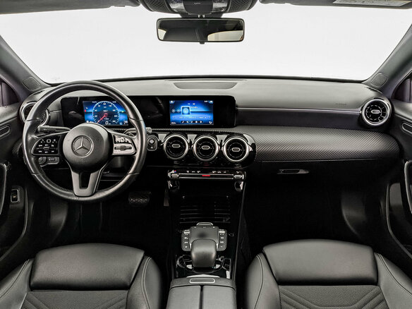 2018 Mercedes-Benz A-Класс 200 IV (W177), чёрный, 2160000 рублей - вид 13