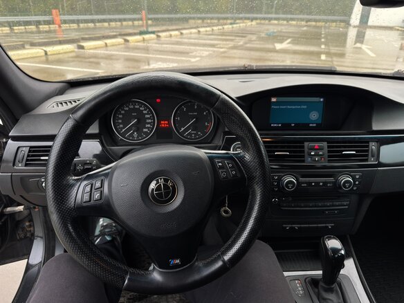 2009 BMW 3 серии 318d V (E90/E91/E92/E93) Рестайлинг, чёрный, 990000 рублей - вид 16