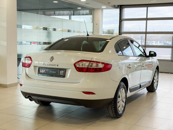 2012 Renault Fluence I, белый, 697000 рублей - вид 5