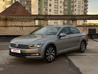 2017 Volkswagen Passat B8, серебристый, 2250000 рублей, вид 2