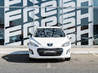 2011 Peugeot 308 I Рестайлинг, белый, 549000 рублей, вид 3