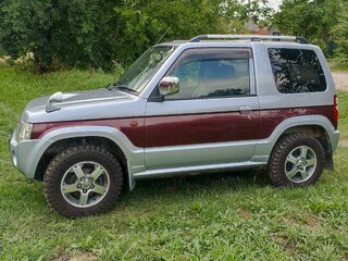 2010 Mitsubishi Pajero Mini II, серебристый, 770000 рублей, вид 4