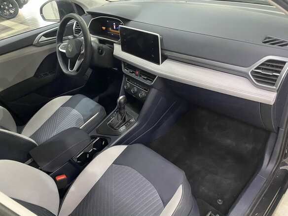 2025 Volkswagen Tharu 300 TSI I Рестайлинг, серый, 3099000 рублей - вид 11