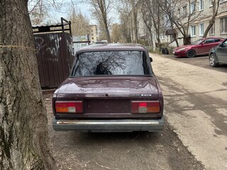 2009 Lada (ВАЗ) 2105, пурпурный, 85000 рублей, вид 4