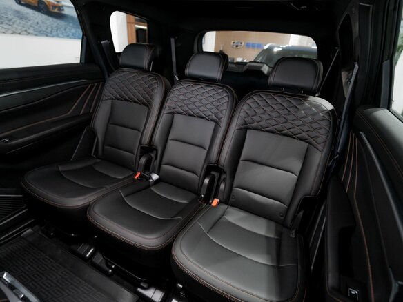 2026 Geely Okavango I Рестайлинг, белый, 4092510 рублей - вид 6