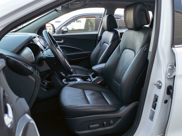 2017 Hyundai Santa Fe III Рестайлинг, белый, 1705000 рублей - вид 10
