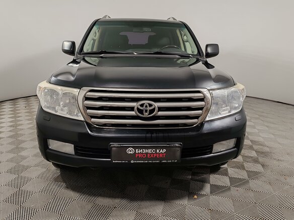 2011 Toyota Land Cruiser 200 Series, чёрный, 2875000 рублей - вид 1