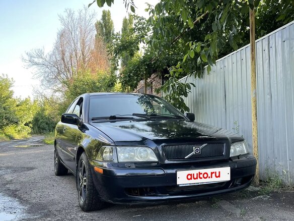2001 Volvo S40 I Рестайлинг, чёрный, 335000 рублей