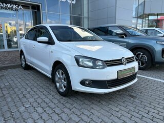 2013 Volkswagen Polo V, белый, 594000 рублей, вид 3