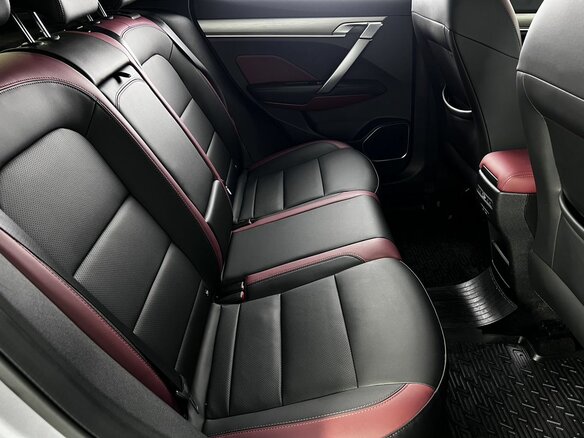 2023 Geely Coolray I, серый, 1950000 рублей - вид 10