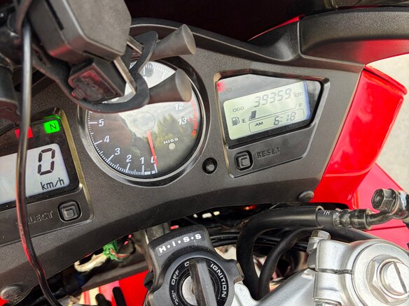 2002 Honda VFR 800, красный - вид 20