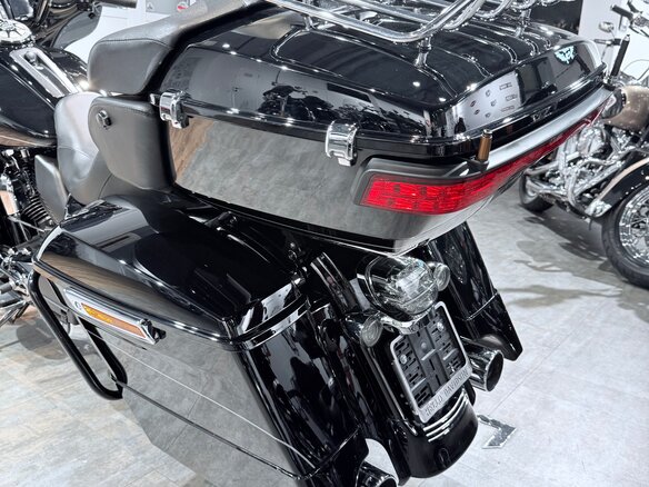 2016 Harley-Davidson Electra Glide, чёрный, 1699000 рублей - вид 15